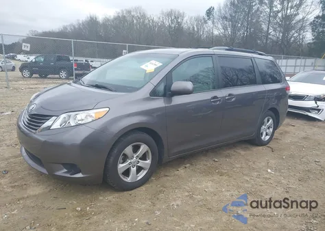 2011 Toyota Sienna Le V6 from USA, damaged, VIN 5TDKK3DC9BS041266